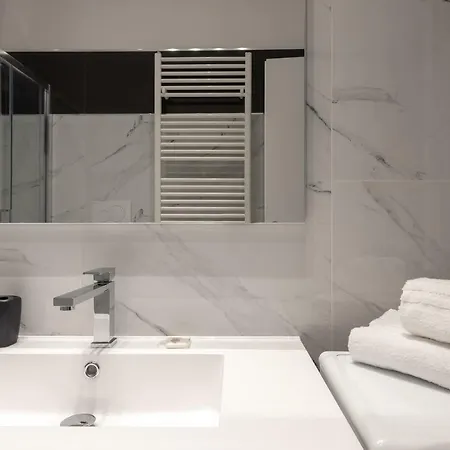 Urban District - Nolo Battaglia 1br * ميلان