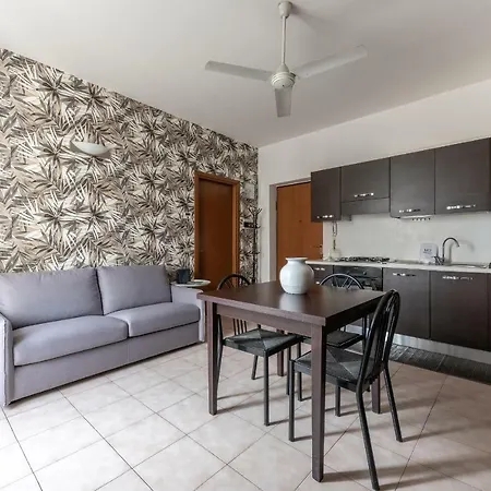 Urban District - Isola Torelli 1br Апартаменты *