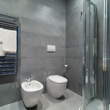 Grancini 6 - Pagano Life Luxury ! * Mailand