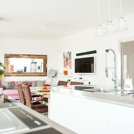 Apartament With Amazing Terrace Near Central Station Mediolan