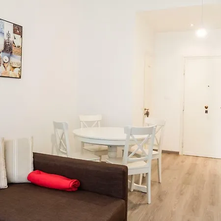 Wonderful And Strategic Apt In Sant'agostino Apartamento *