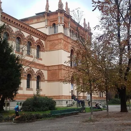 10 Via Giuseppe Sirtori