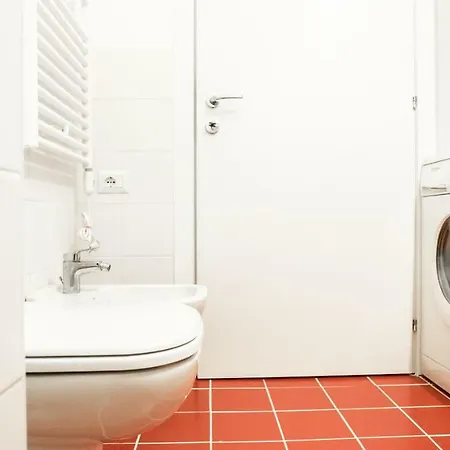 Likehome - Via Crema Milano