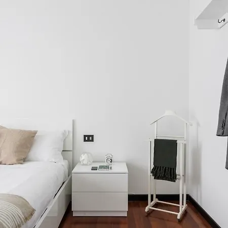 Homeathotel - Pianella Апартаменты Милан
