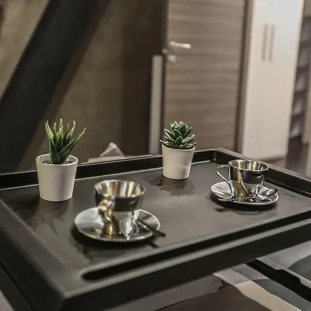 Stylish Near Duomo Appartement *