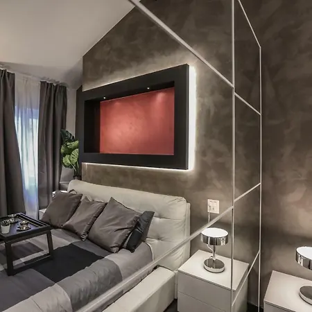 Stylish Near Duomo Milan