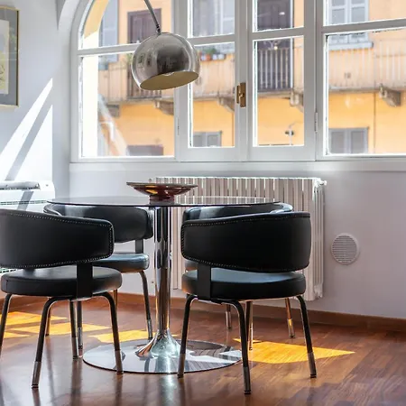 Urban District - Nolo Battaglia 1br *