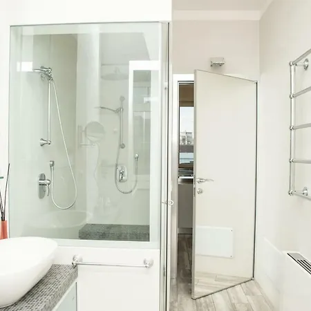 Apartament With Amazing Terrace Near Central Station *