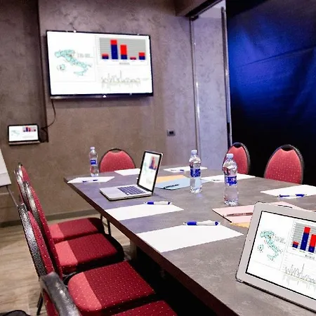 מלון San Francisco 3*