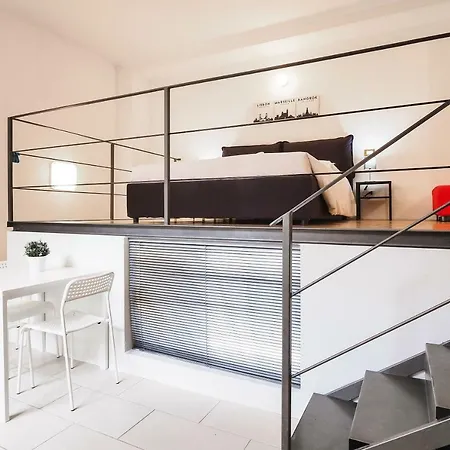 Primopiano - Acerenza Flats * Milan