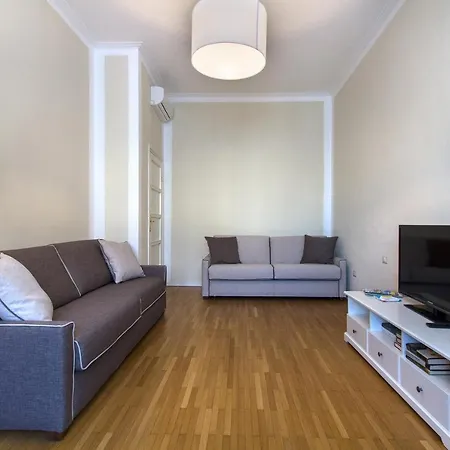 Papiniano 38 Apartamento Milán