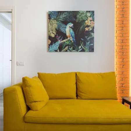 Divina With Terrace - Navigli District - Free Wifi Apartment
