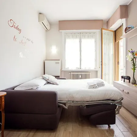 Lorenteggio Apartament Mediolan