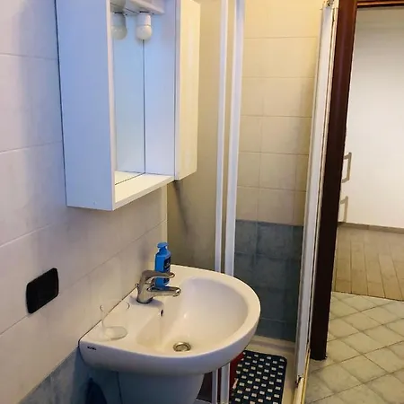 Roby Apartment *