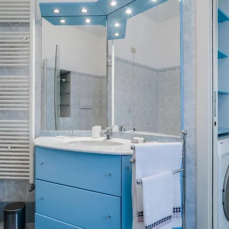 Guesthero - Porta Romana M3 Apartment Milan