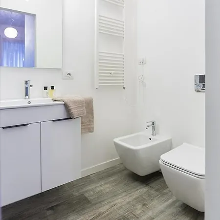 Design With Garden Apts Apartment