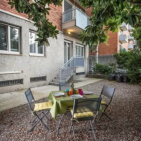 Design With Garden Apts