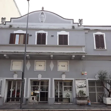 فندق مبيت وإفطار La Del Teatro *