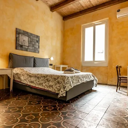 La Del Teatro ميلان