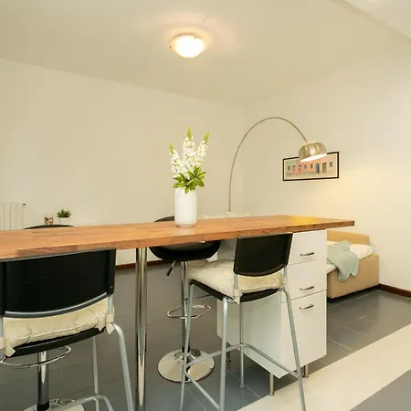 Appartement Close To Corso Vercelli *