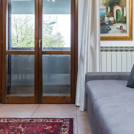Apartment Altido Quiet Modern Near Parks *