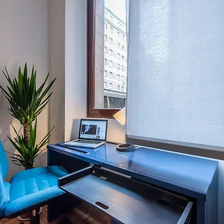 Central Guest House * ميلان