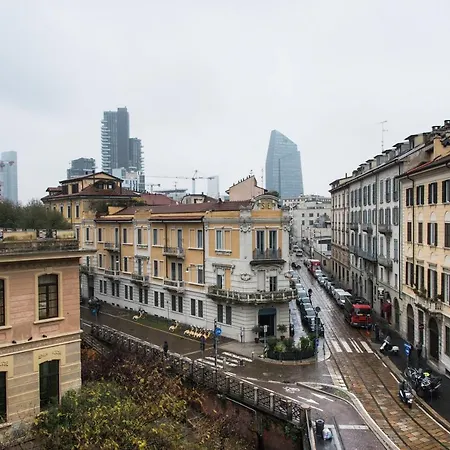 Brera District 2 Bedrooms -youhosty Milaan