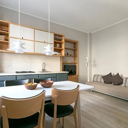 Via Alessandro Tadino By Onefinestay Apartment Milan