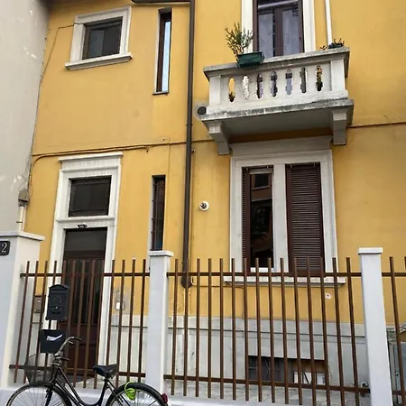 Montecuccoli12 Апартаменты
