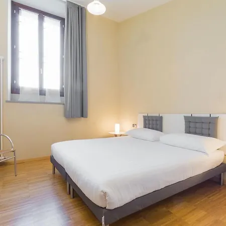 Apartment Naviglio 89 Milan