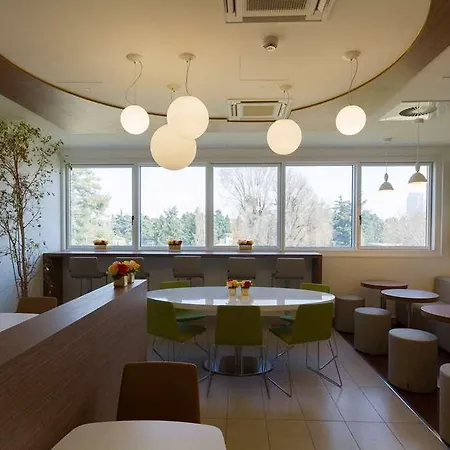 Cenisio Garibaldi 3*