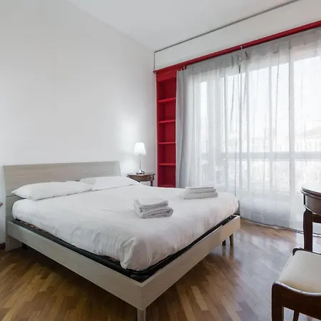 Porta Nuova 52 * 밀라노