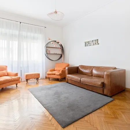 Апартаменты Vittoria Милан