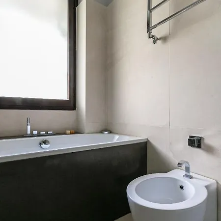 Via Ponchielli By Onefinestay Apartment