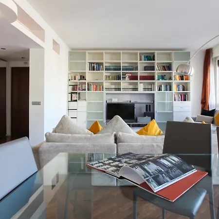 Heart Porta Romana * Milan