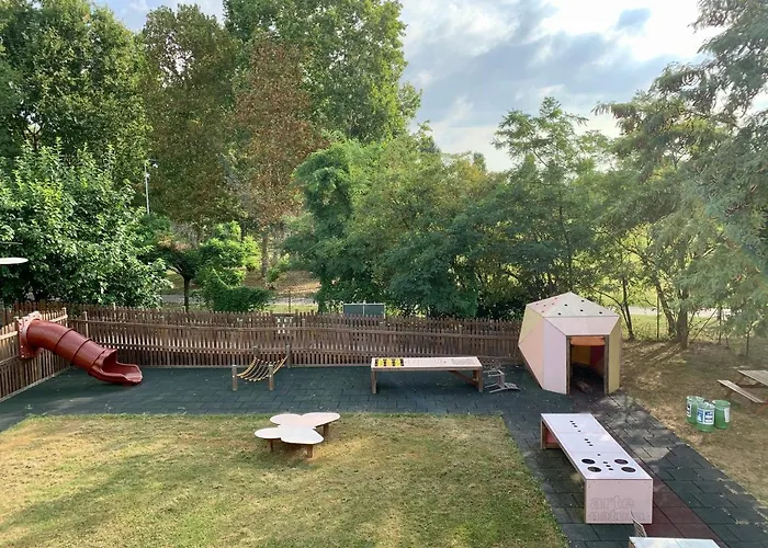 Cascina Bellaria Hostel Milán