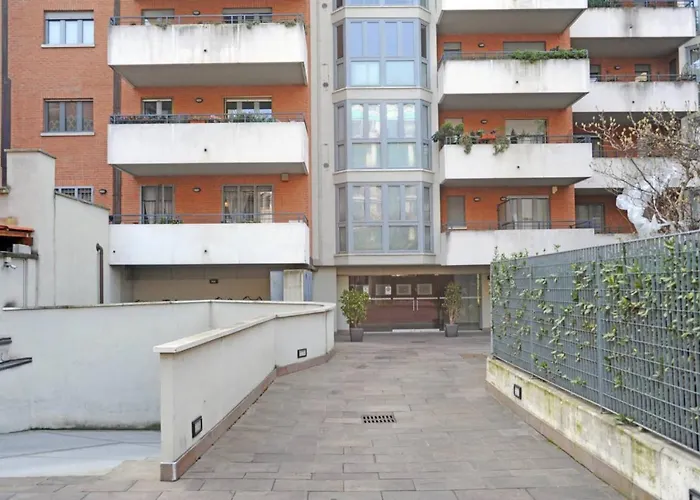 Rent * Milaan