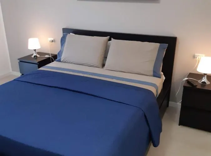 Rent 2 * Mediolan