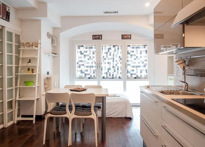 Apartament The Rent - Modern Duomo Mediolan