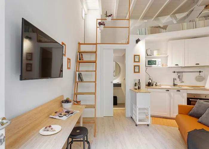 Guesthost - Comfy In Isola Appartement