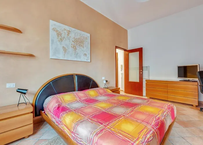 Guesthost - Darsena & Navigli Cosy Flat
