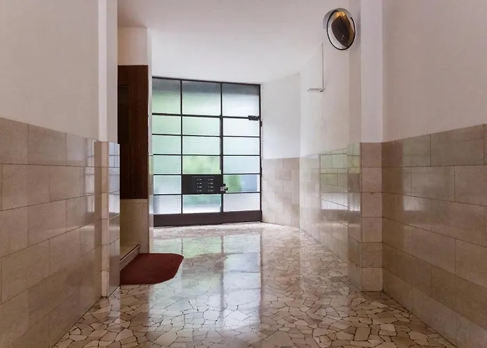 Albero Azzurro * 밀라노