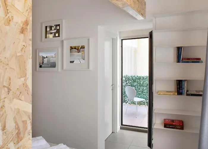 Up To - Citta Studi Appartement *