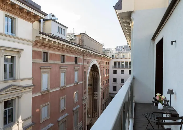 Bmore Duomo - Luxury Near Duomo 4*
