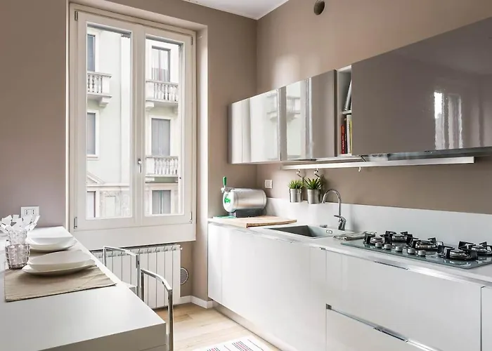 Daire Porta Romana Modern And Cosy *