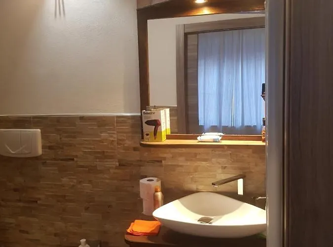 Sansiromilano Beboscar It Panzió 4*