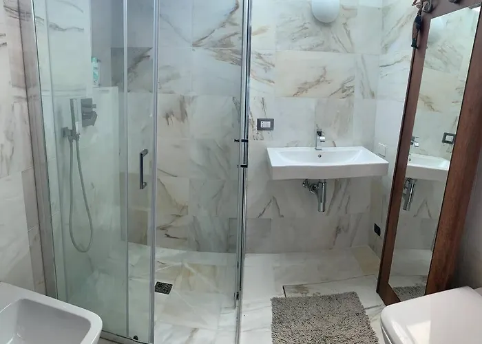 Unique 4 Storey House On Naviglio 4bd, 4bt