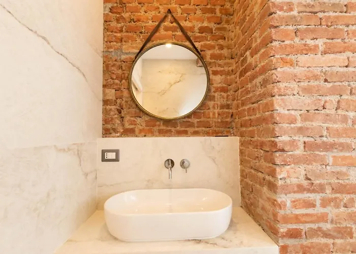 Luxury In Center