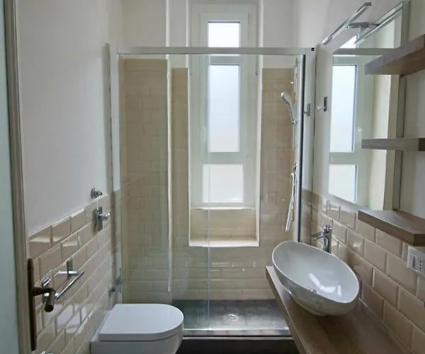 Lacaralele1 아파트