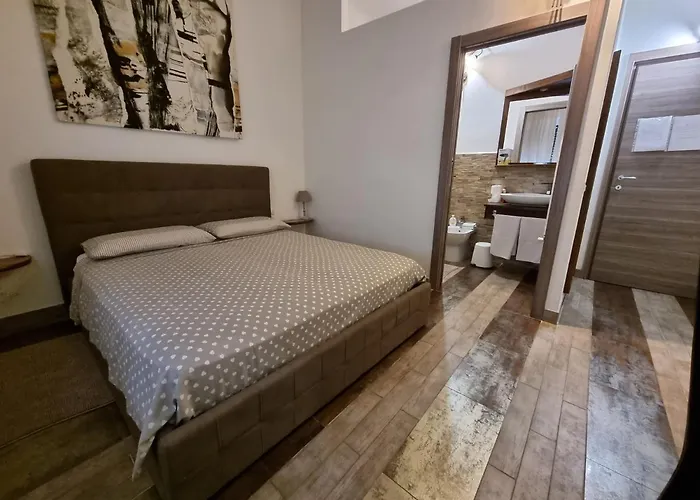 Panzió Sansiromilano Beboscar It Milánó